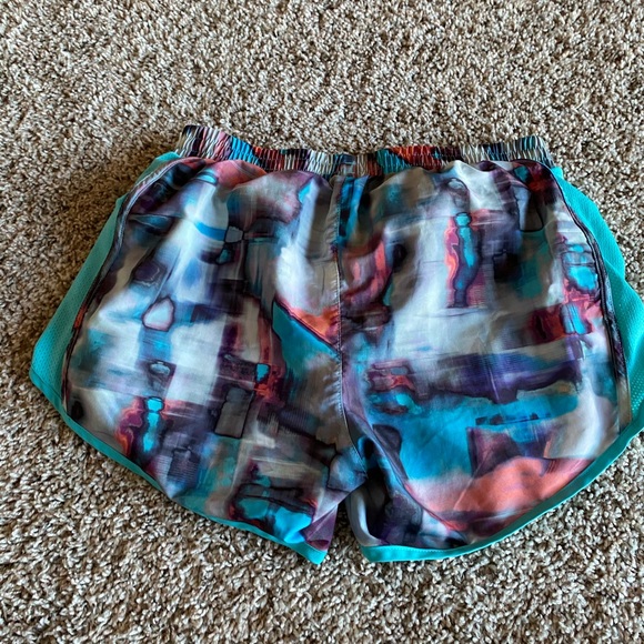 BRAND NEW-under armor shorts - Picture 3 of 3